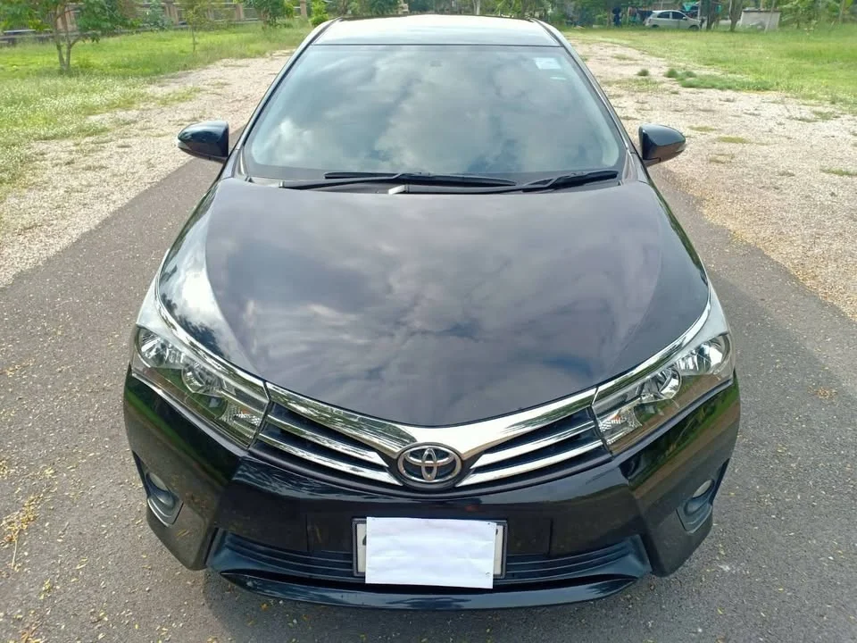 2014 Toyota Corolla Altis XI (E170) 3
