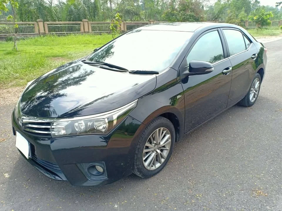2014 Toyota Corolla Altis XI (E170) 2