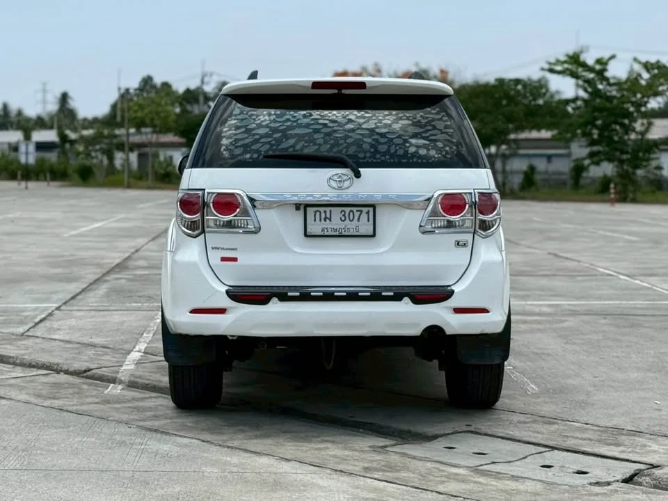 2013 Toyota Fortuner I 3