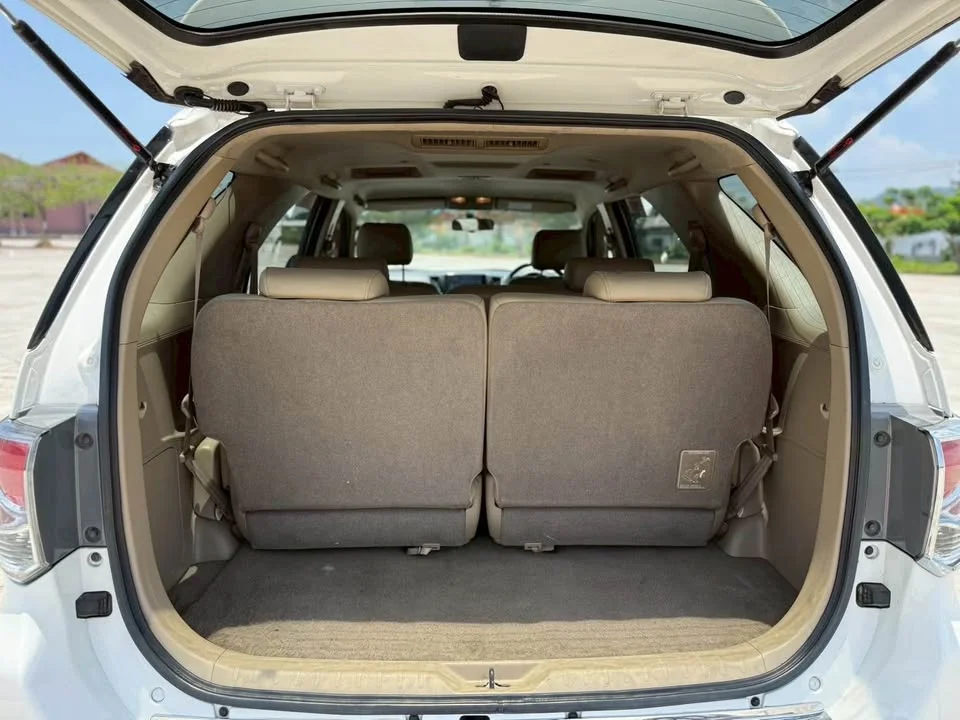 2013 Toyota Fortuner I 2