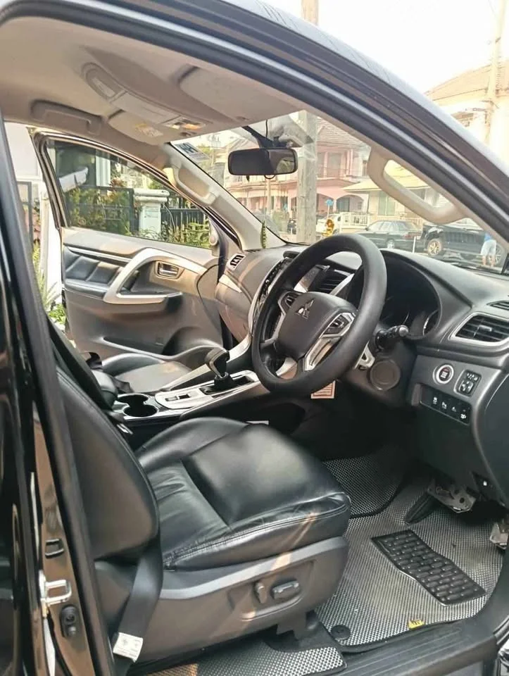 2016 Mitsubishi Pajero Sport III 3