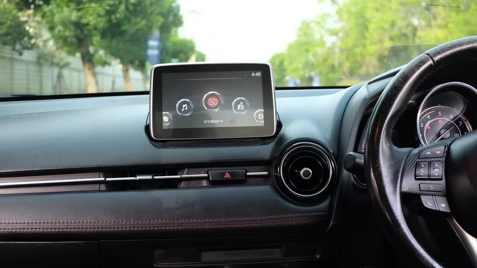 2015 Mazda 2 III 2