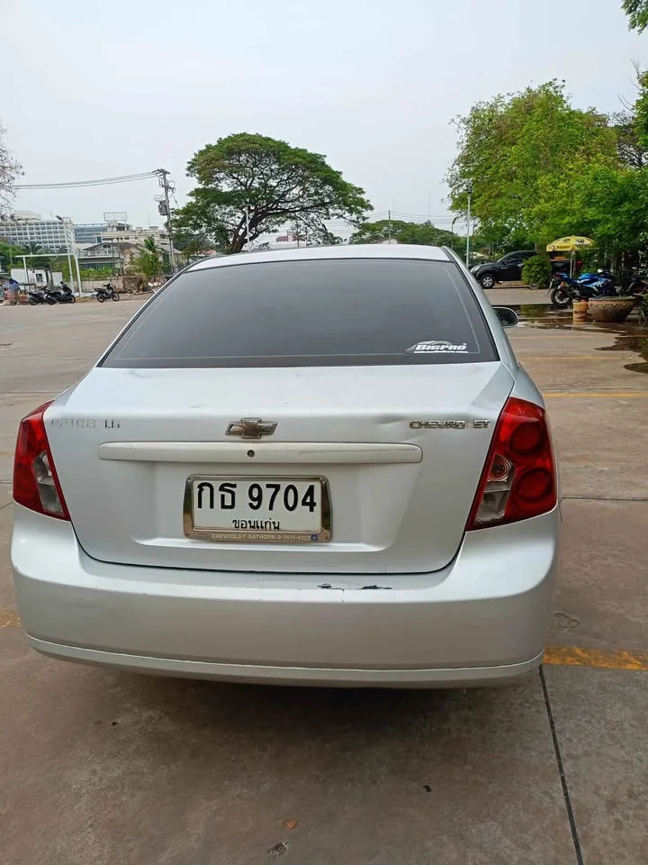 2004 Chevrolet Optra 3