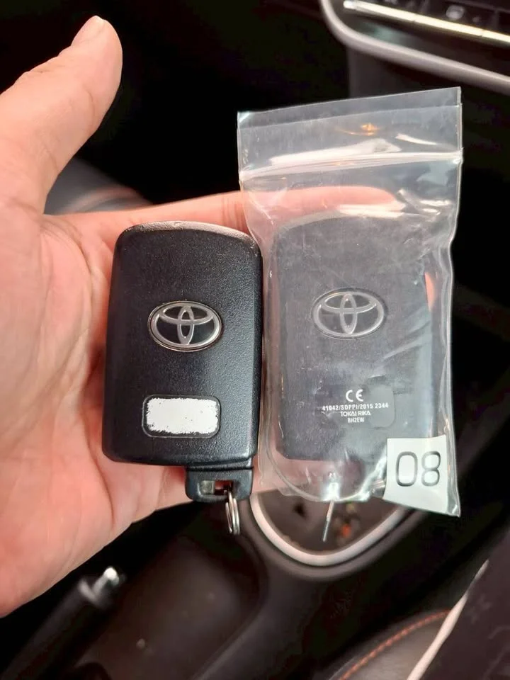 2017 Toyota Sienta II 3