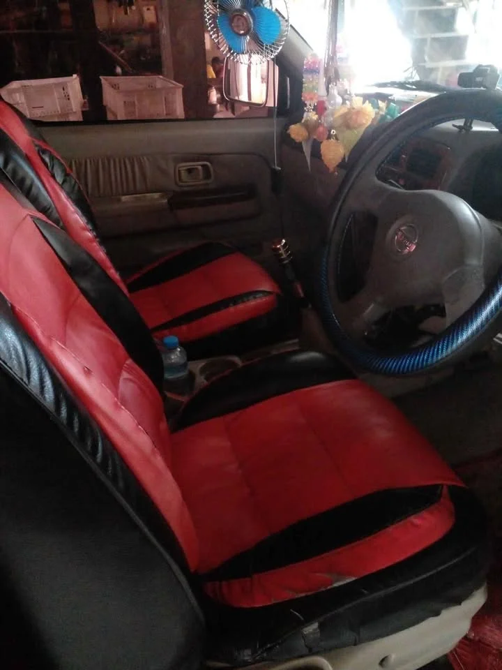 2002 Nissan Frontier I 2
