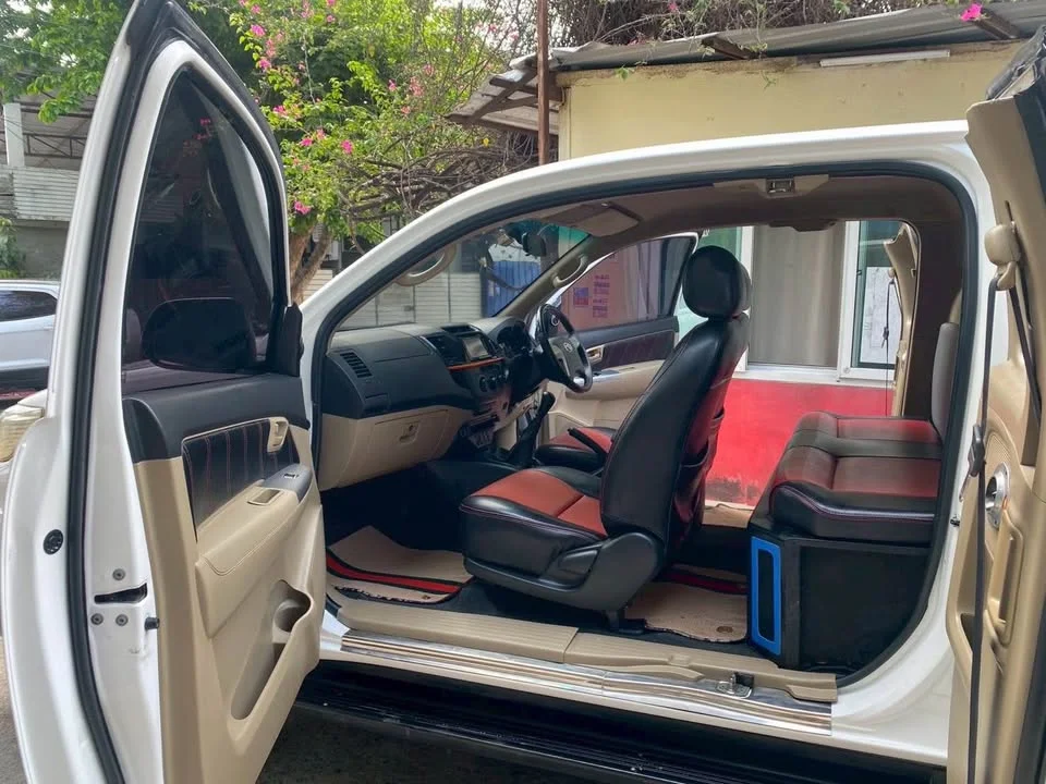 2013 Toyota Hilux VII 3