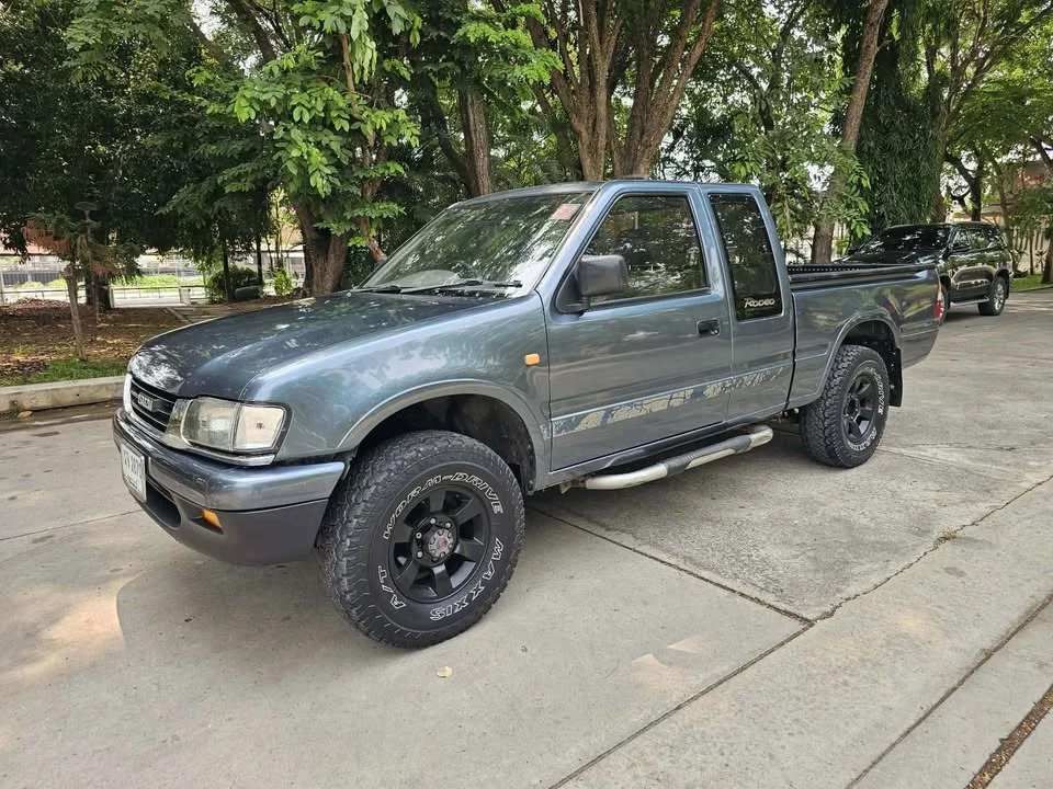 1997 Isuzu Faster Dragon Eyes III 2