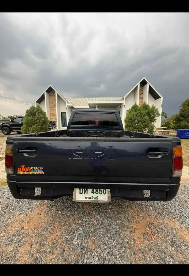 1995 Isuzu TFR III 3