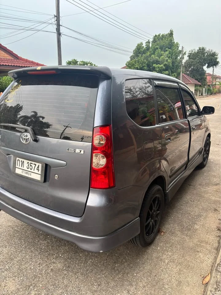 2010 Toyota Avanza I 2