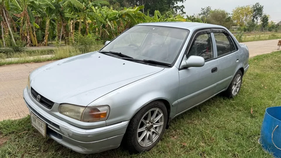 Toyota Corolla Altis VIII (E110) 2