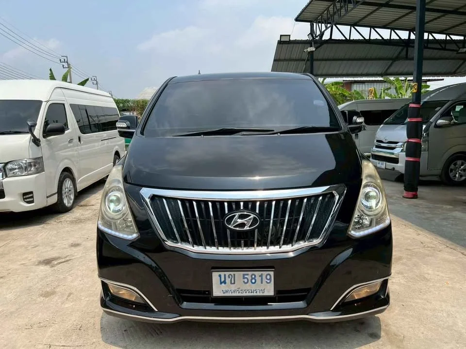 2010 Hyundai H-1 II 3