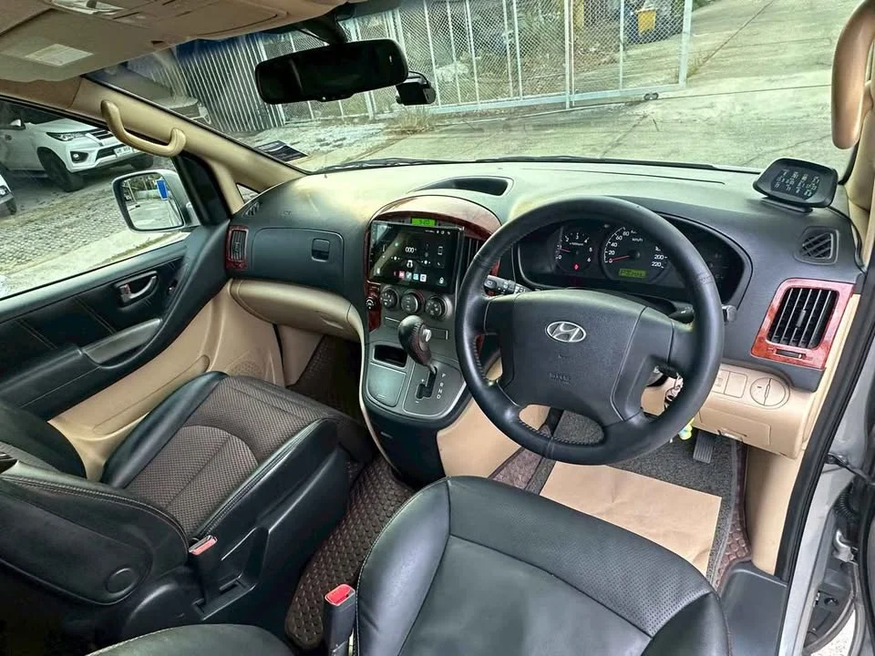 2011 Hyundai H-1 II 3