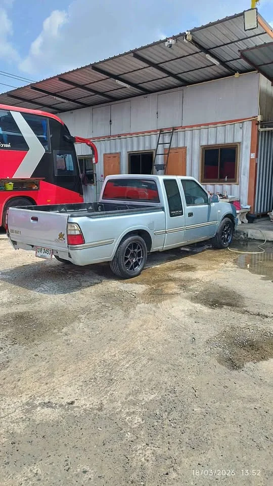2001 Isuzu Faster Dragon Eyes III 3