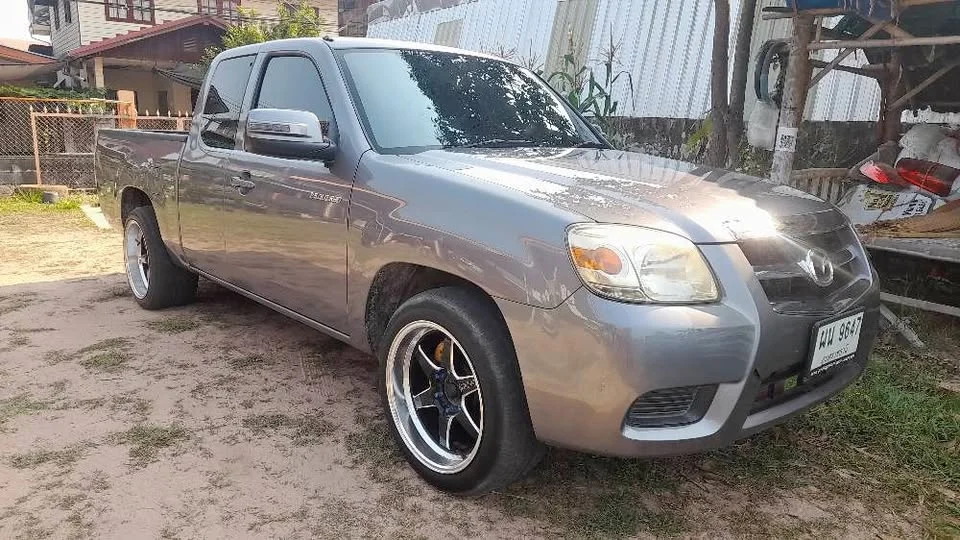2011 Mazda BT-Series I 2