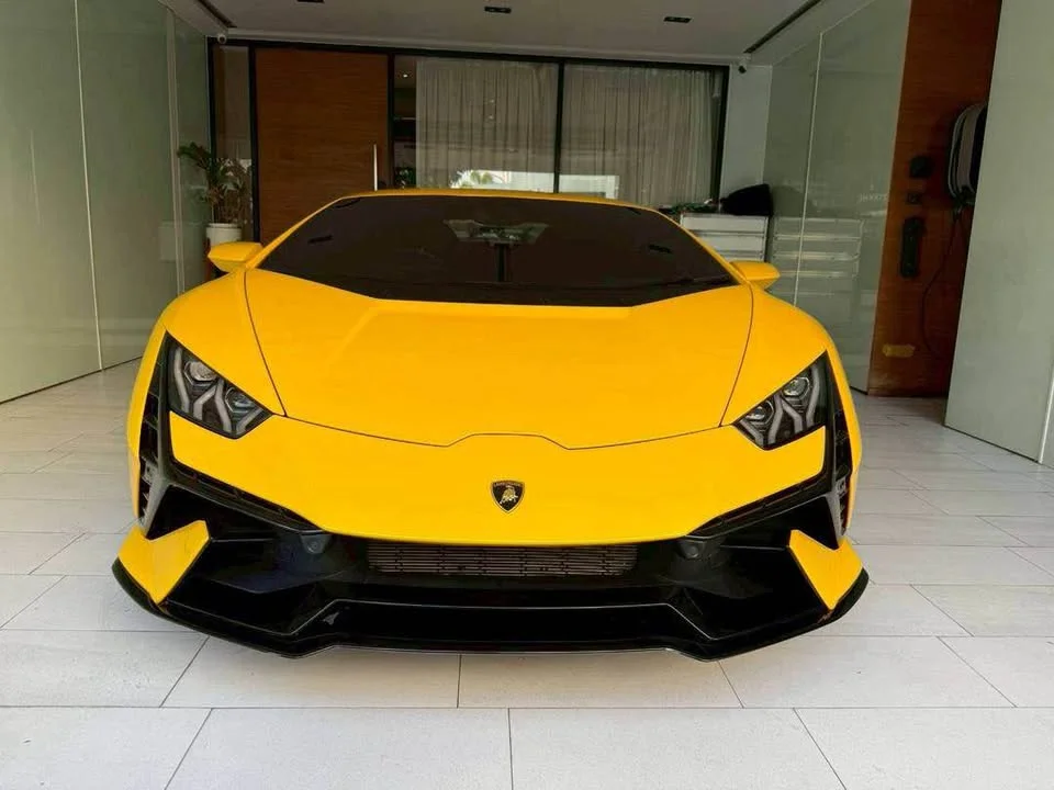 2024 Lamborghini Huracan 3
