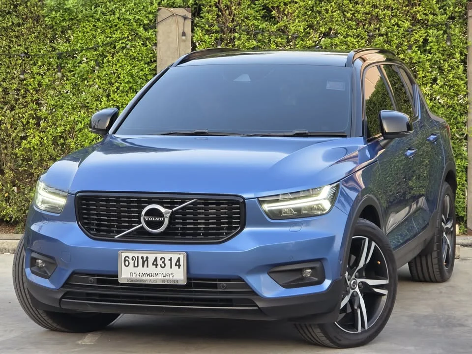 2019 Volvo XC40 3