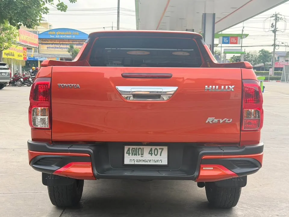 2016 Toyota Hilux VIII 2
