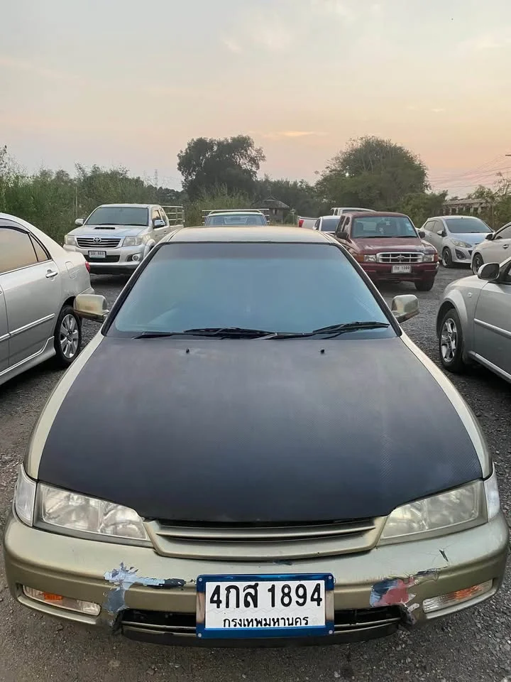 Honda Accord V 2