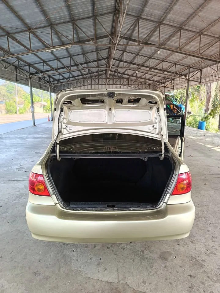 2003 Toyota Corolla Altis IX (E120) 2
