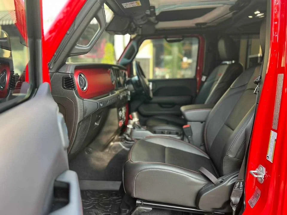 2024 Jeep Wrangler JL 2