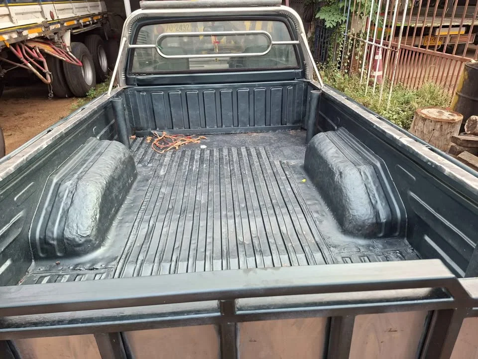 1983 Isuzu TFR III 3