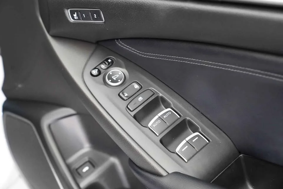 2020 Honda Accord X 2