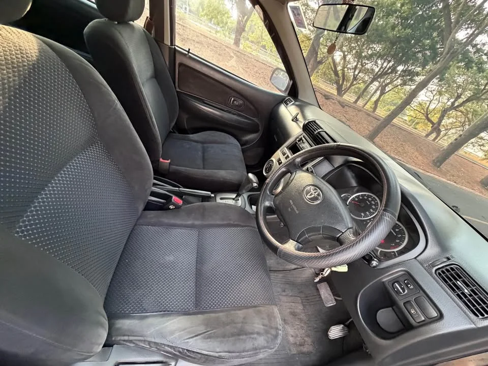 2007 Toyota Avanza I 3