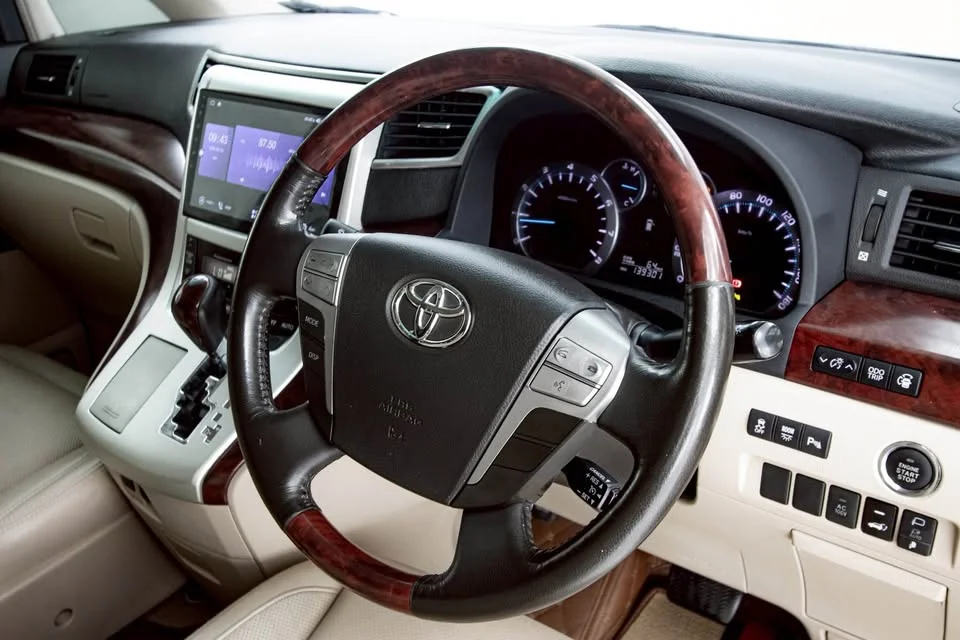 2008 Toyota Alphard, Vellfire II (AH20) 3