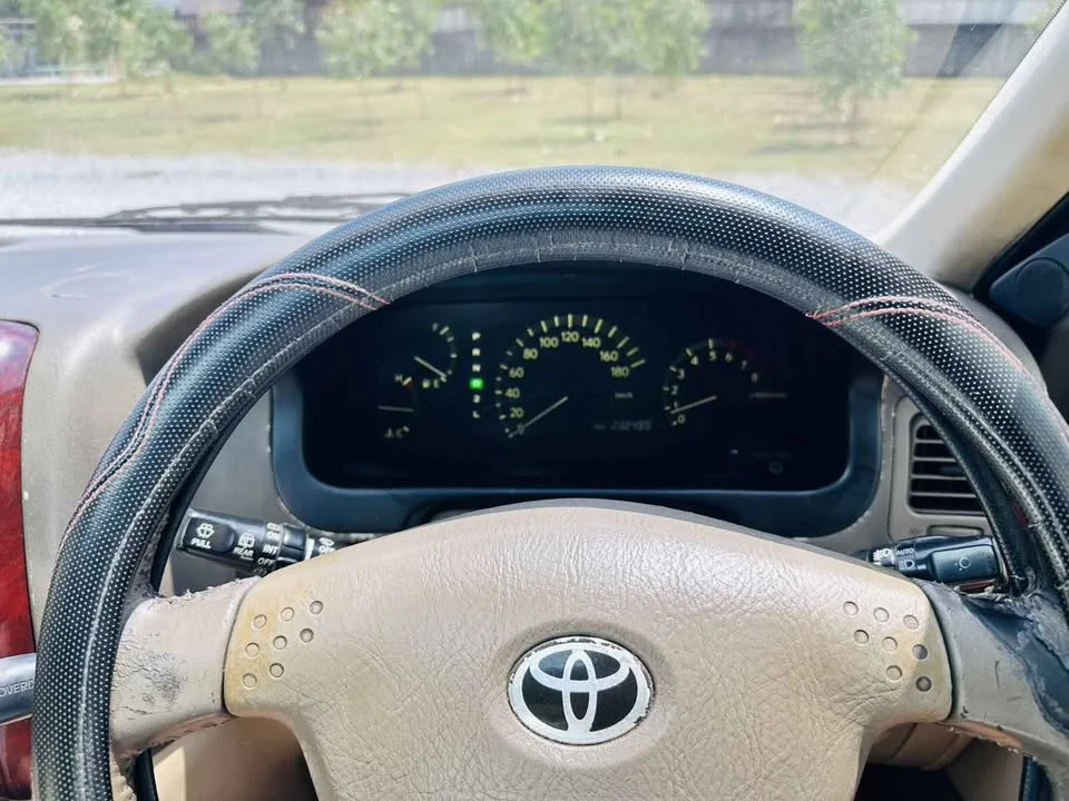 1998 Toyota Granvia H100 2