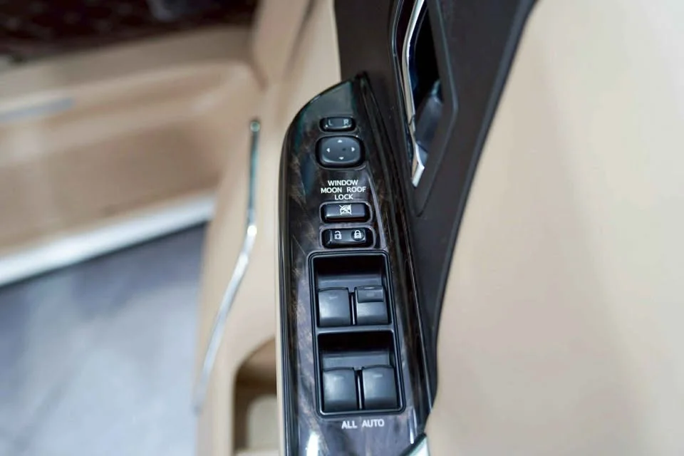 2012 Toyota Alphard, Vellfire II (AH20) 2