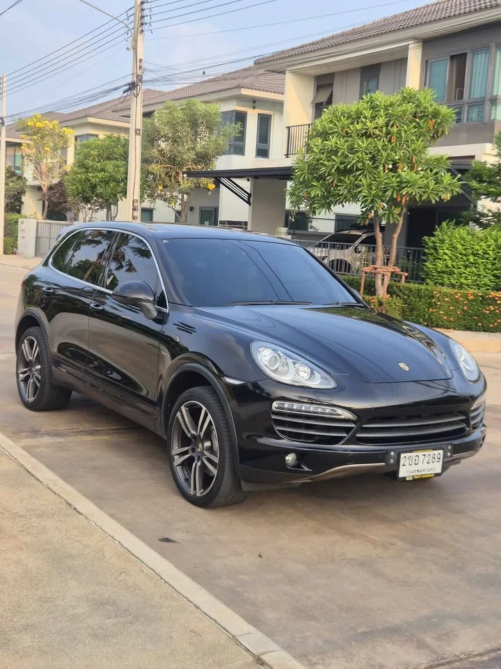 2011 Porsche Cayenne II 2