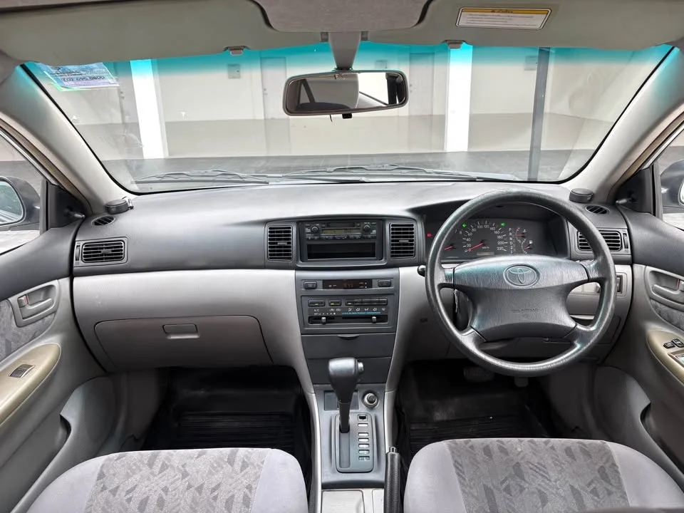 2002 Toyota Corolla Altis IX (E120) 2