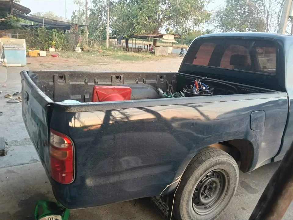 2002 Toyota Hilux Tiger VI 2