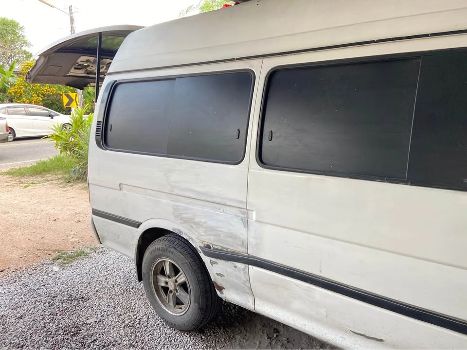 Toyota Commuter IV (H100) 3