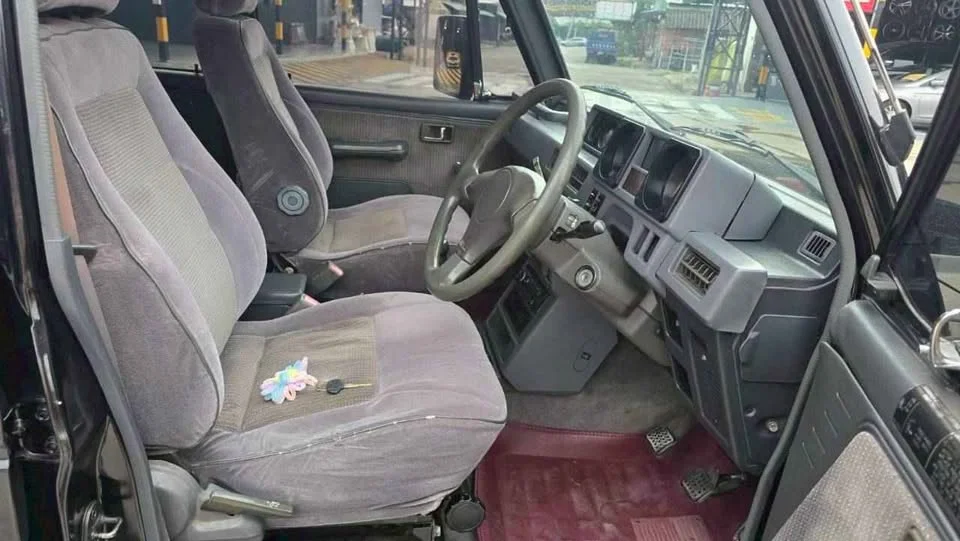 1992 Mitsubishi Pajero I 3