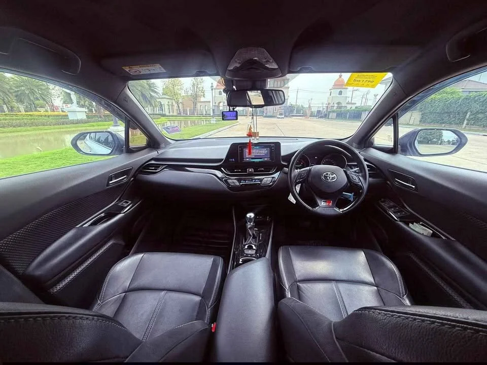 2023 Toyota C-HR I 3