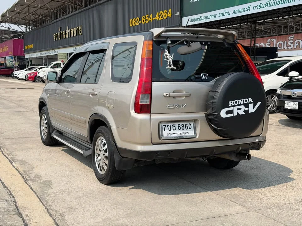 2003 Honda CR-V II 3