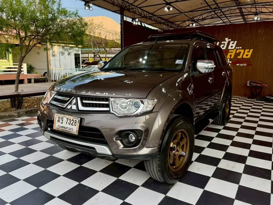 2012 Mitsubishi Pajero Sport II 3