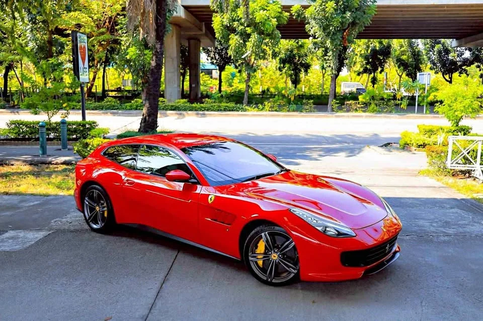 2019 Ferrari GTC4Lusso 2