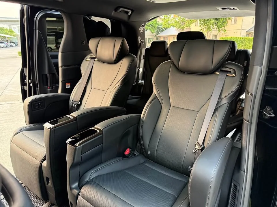 2025 Toyota Alphard, Vellfire IV (AH40) 2