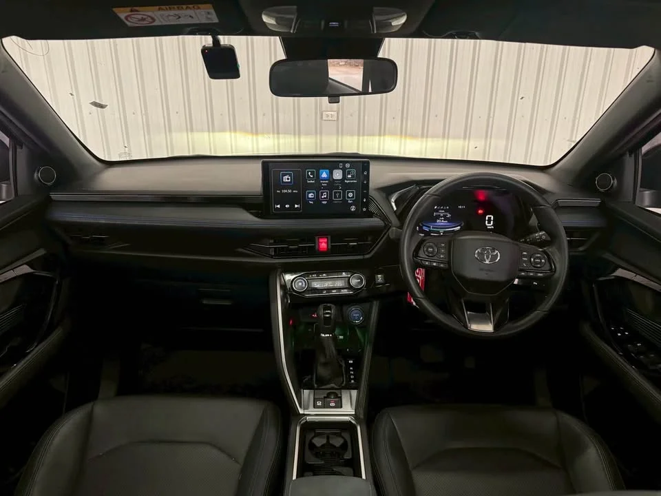 2024 Toyota Yaris Cross AC200 2