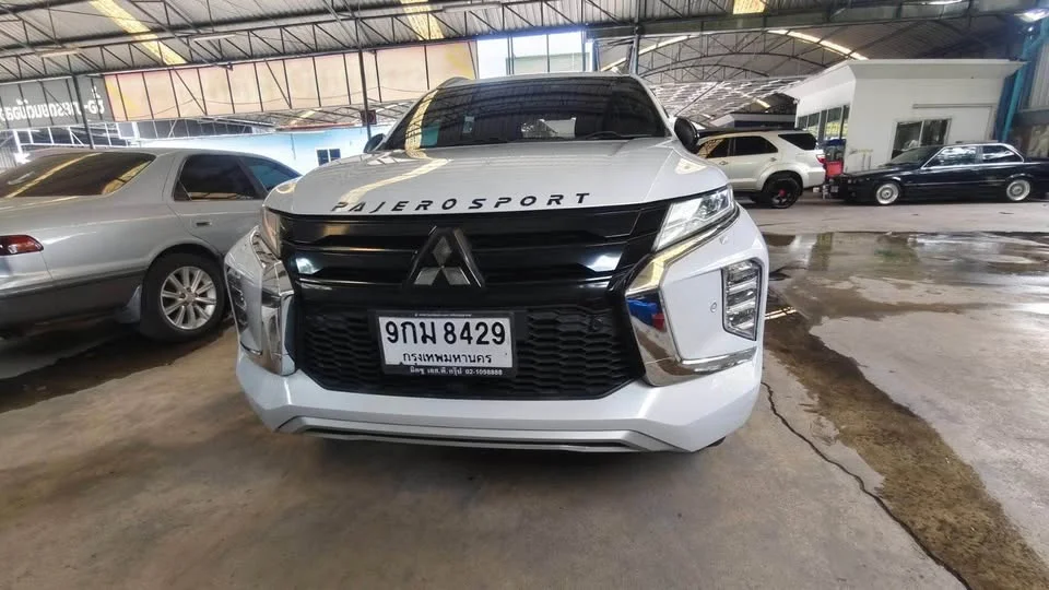 2020 Mitsubishi Pajero Sport III 3