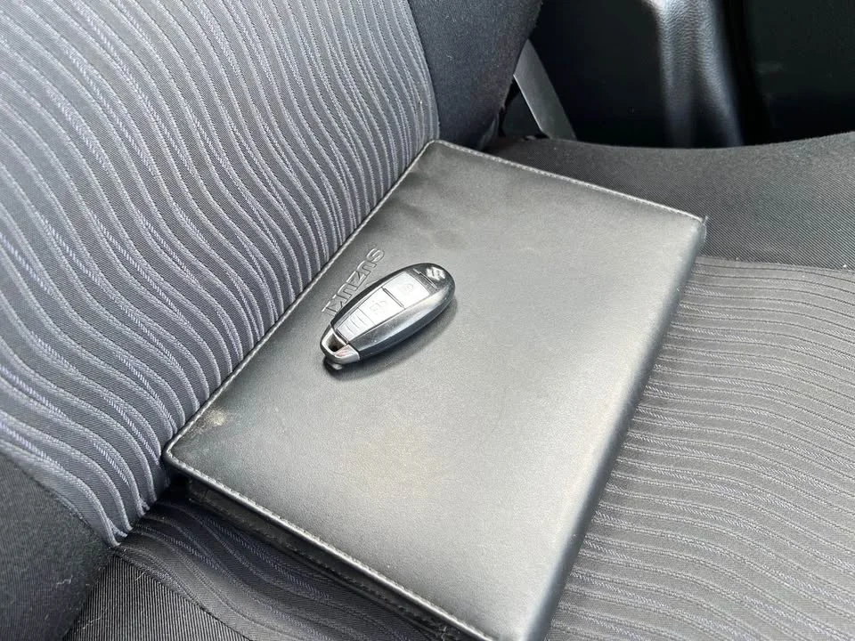2013 Suzuki Swift II 2