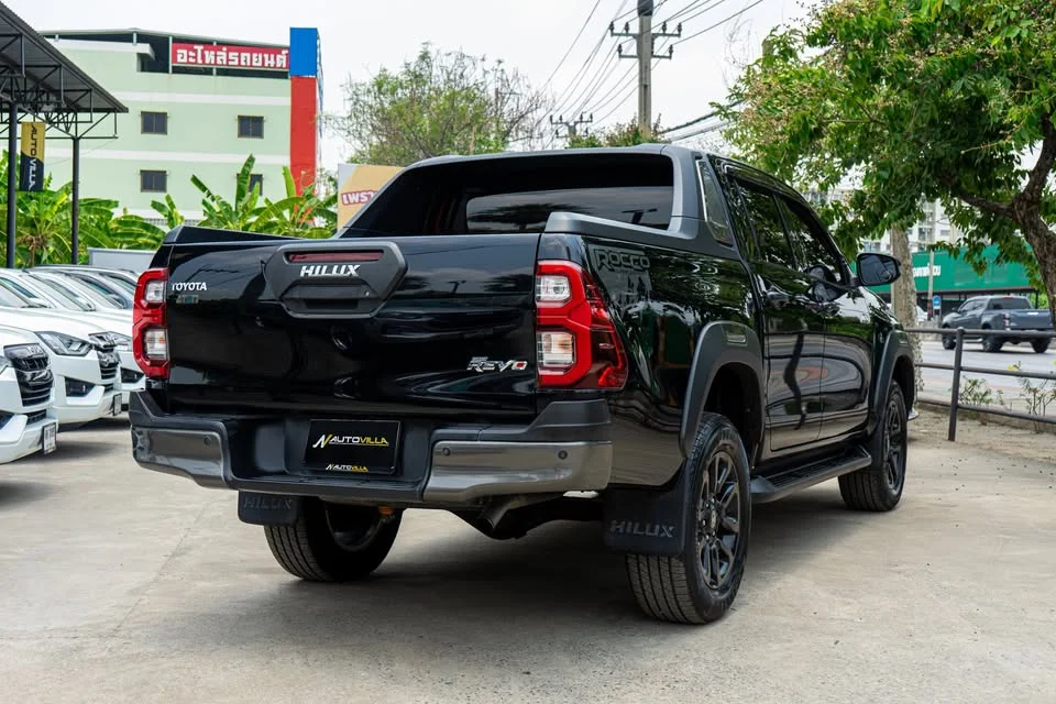 2022 Toyota Hilux VIII 2