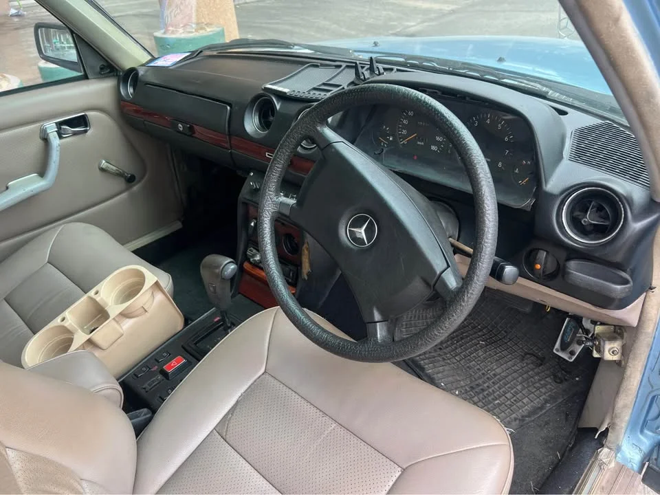 1980 Benz E-Class W123 3