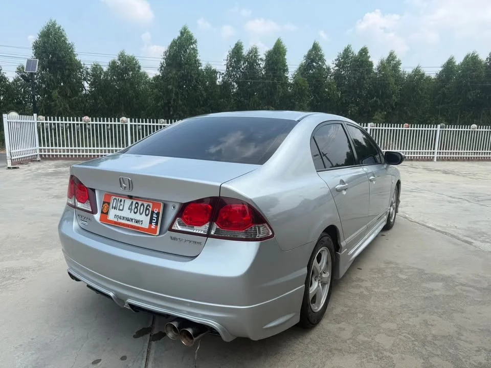 2009 Honda Civic VIII 3