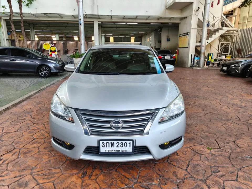 2013 Nissan Sylphy III (B17) 3