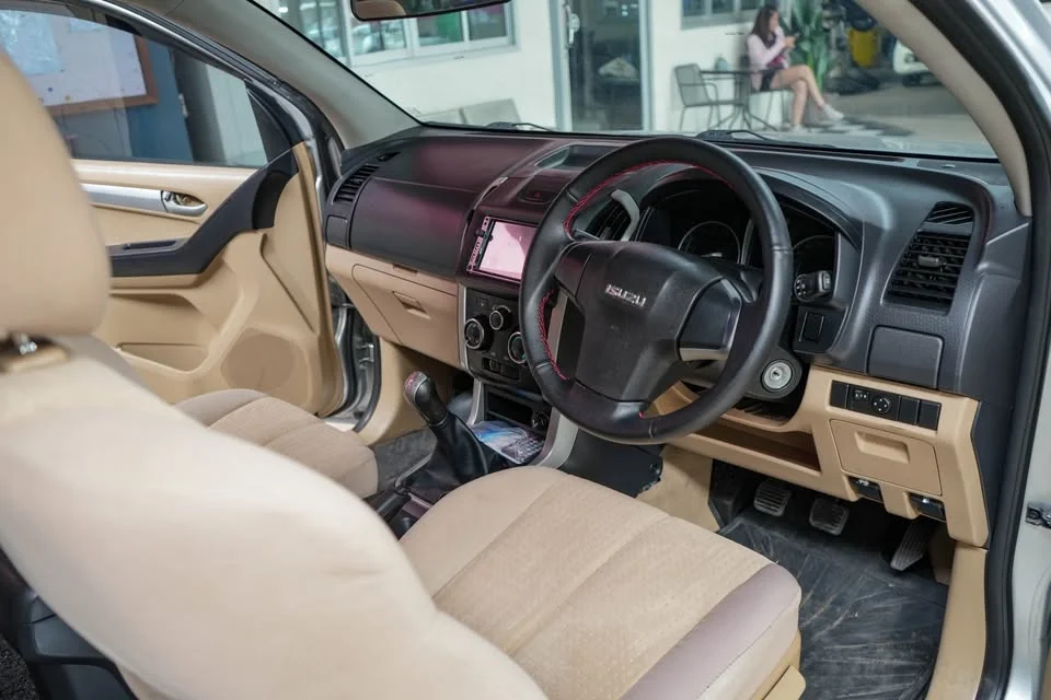 2013 Isuzu D-Max II (RT) 2