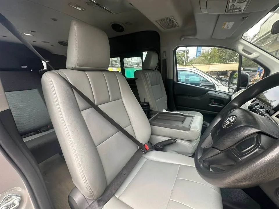 2020 Toyota Commuter VI (H300) 3