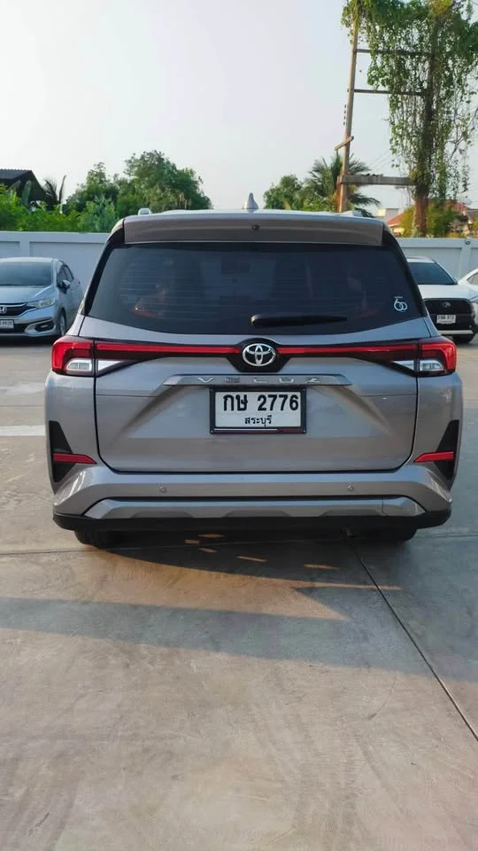 2022 Toyota Veloz III 2